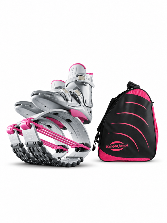 Kangoo Jumps XR3 branco e rosa e mochila KJ-Bag9 preta e rosa — imagem vertical com os produtos inteiros